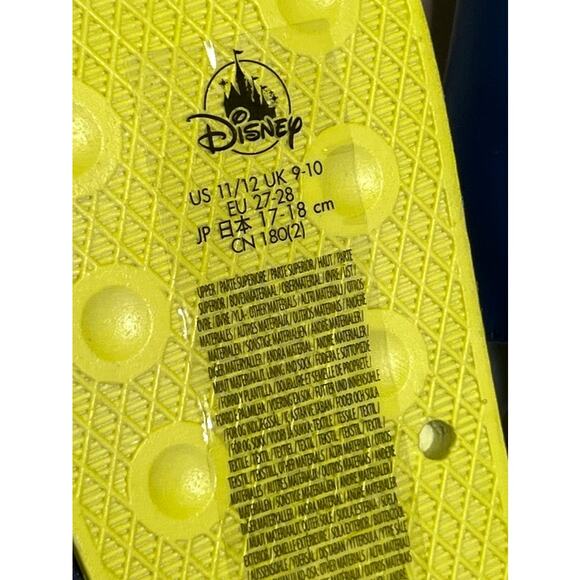 NWT DISNEY STAR WARS Grogu Swim Trunks Rashguard and Slides Set - Picture 5 of 8